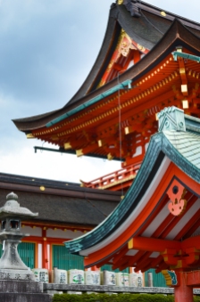 Templo Fushimi Inari, em Kyoto.